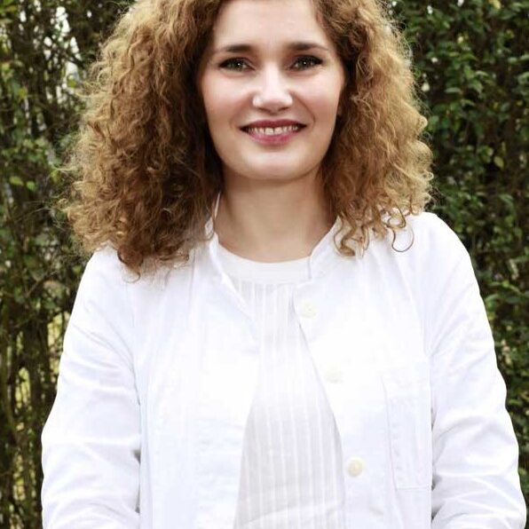 Magdalena Perković Voditelj Odjela stanovanja i psihosocijalne rehabilitacije